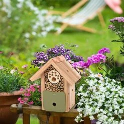 Wildlife World Solitary Bee Barn -Outdoor Garden Care 1113612 1
