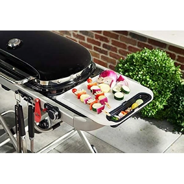 Weber Traveler Cut & Catch Cutting Board 4 Weber Traveler Cut & Catch Cutting Board - Image 2