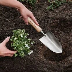 Kent & Stowe Stainless Steel Capability Trowel -Outdoor Garden Care 1139543 3