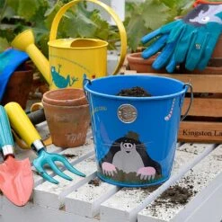 National Trust Childrens Bucket -Outdoor Garden Care 1147364 4