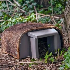 Wildlife World Timeless Hedgehog Haus Grey -Outdoor Garden Care 1171302 1