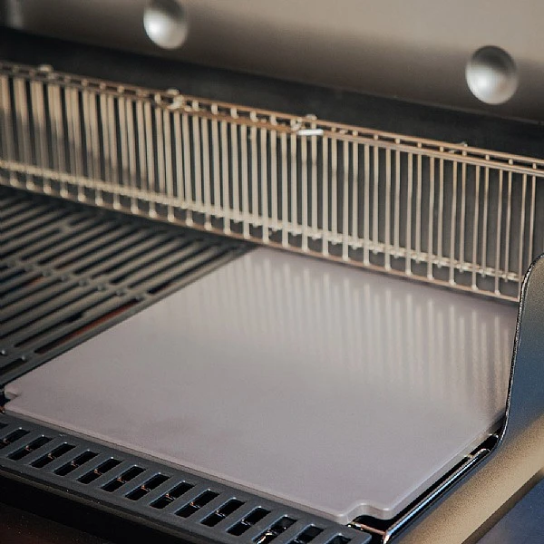 Weber Crafted Glazed Baking Stone 5 Weber Crafted Glazed Baking Stone - Image 3