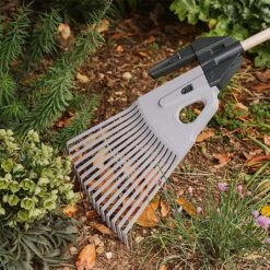 Kent & Stowe 3-in-1 Garden Rake -Outdoor Garden Care 1193048 2