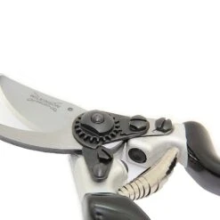 Wilkinson Sword Razorcut Pro Angled Head Bypass Pruner -Outdoor Garden Care 787077 3
