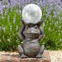 Smart Solar Gazing Frog Statue 8 Smart Solar Gazing Frog Statue -Outdoor Garden Care 925289 3