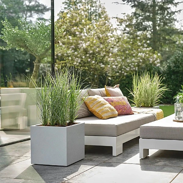 Elho Vivo Next Square Planter 40cm (Various Colours) 3 Elho Vivo Next Square Planter 40cm (Various Colours)